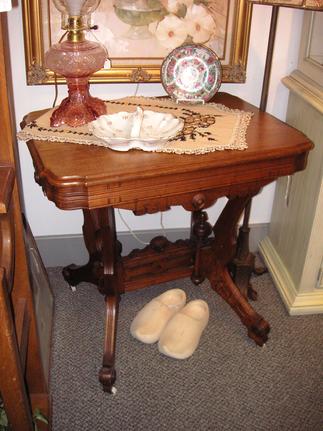 West Saint Paul Antiques