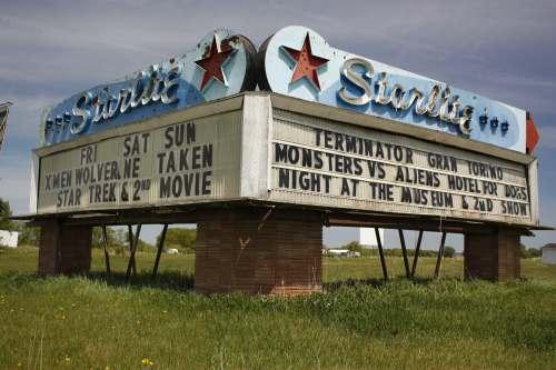 Starlite 5 Drive-In Theatre